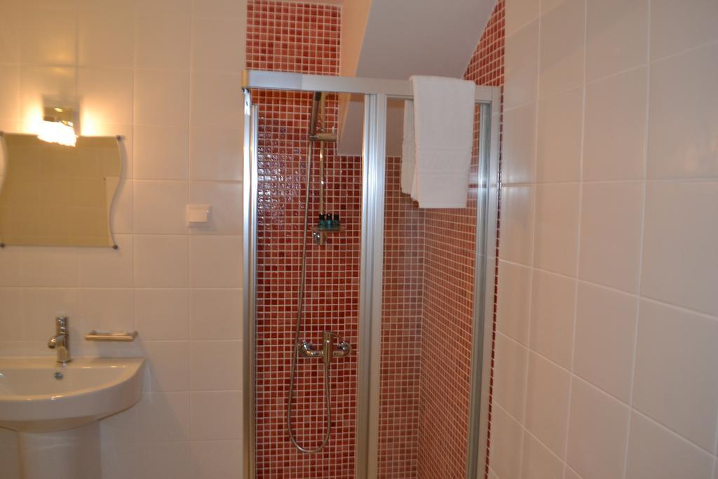 Hotel Comercio Resende Pokoj fotografie